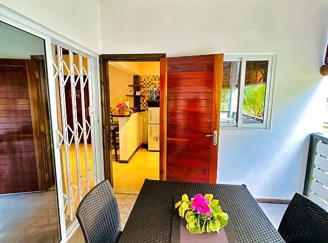 Seaside Self Catering Appartement Anse Royale